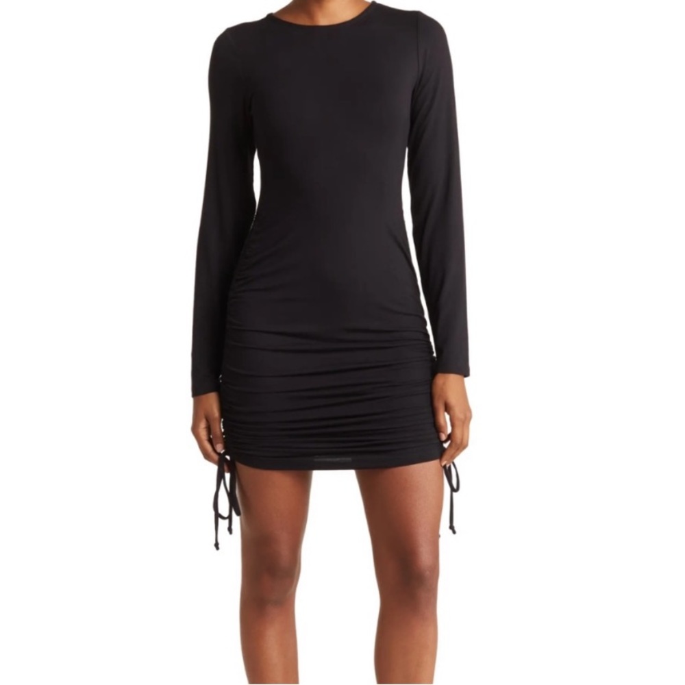 Black side rouched dress